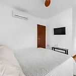 Nica Villa Costa Teguise