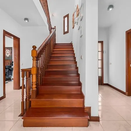 Nica Villa *